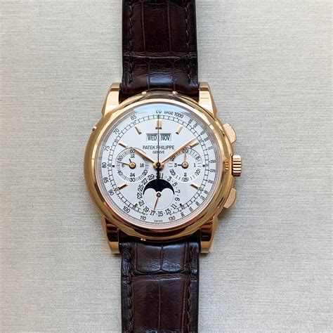 early patek philippe calendar rectangular 5970 women|Patek Philippe 5970 calendar.